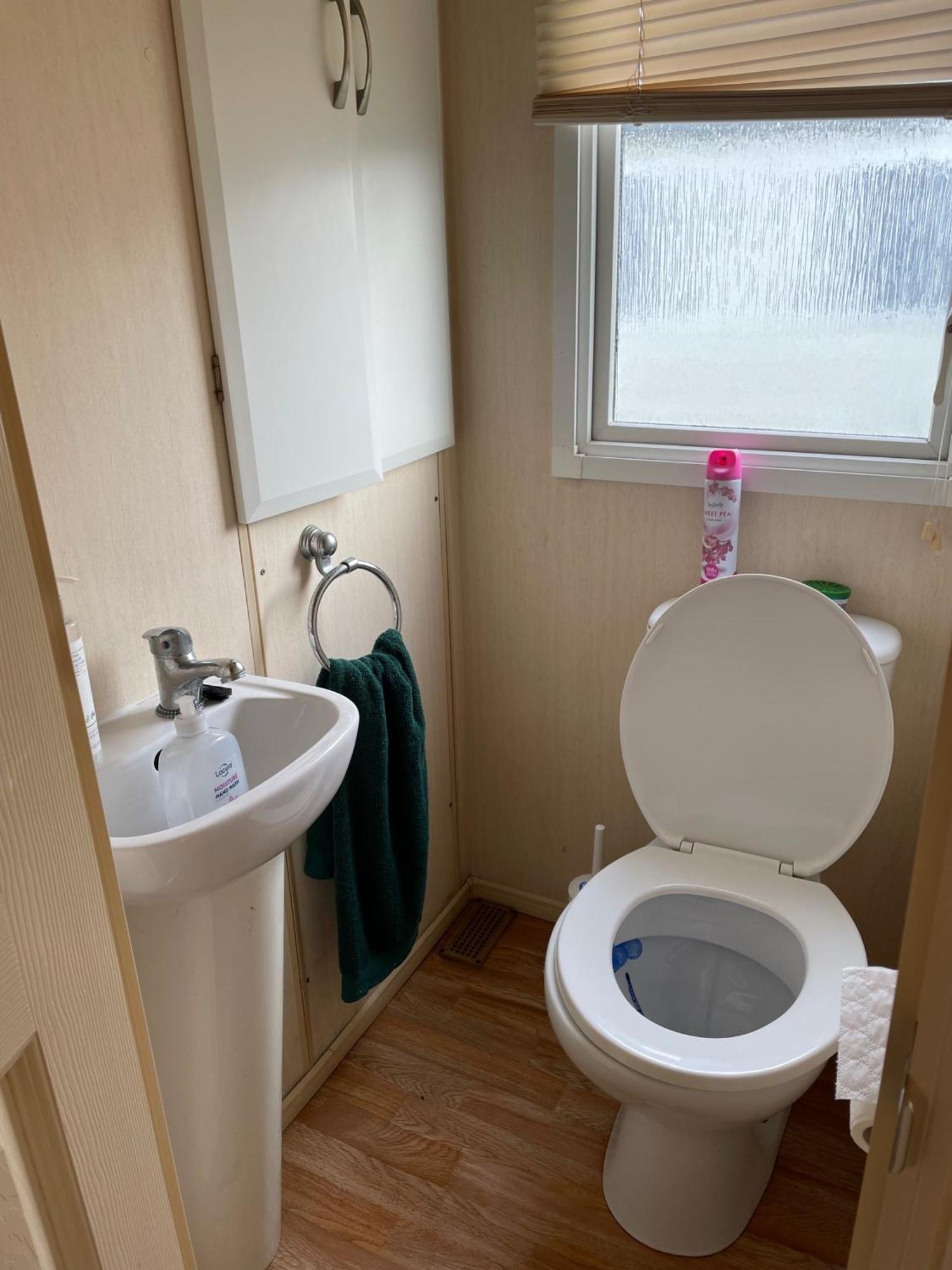 Cozy Camber Caravan 3 Bedroom Retreat With Decking ライ エクステリア 写真
